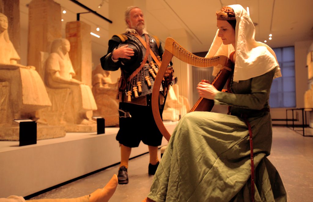 Familie uitje Leiden - ontdek het oudheidkundig museum na sluitingstijd met een wel heel bijzondere escape ervaring.